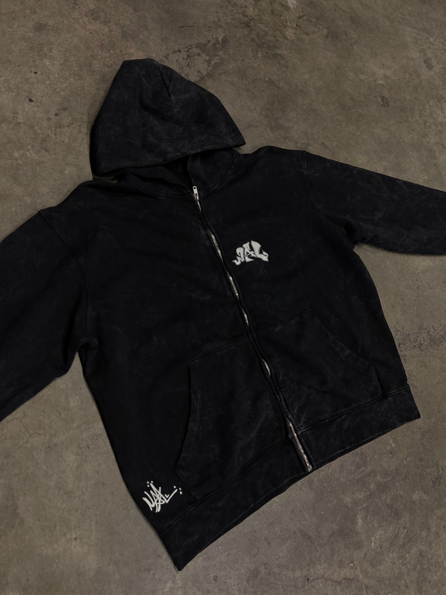 *Mini Logo Embroidered Hoodie
