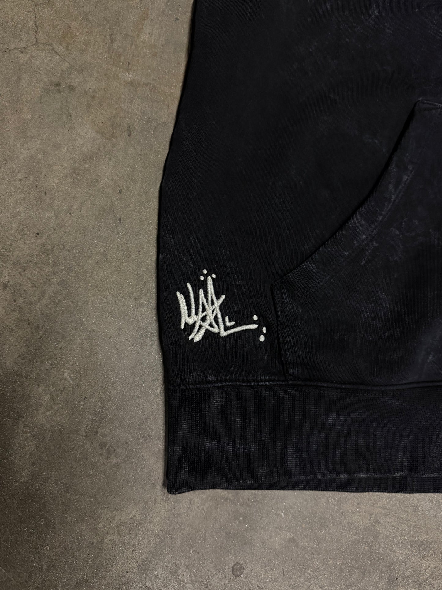 *Mini Logo Embroidered Hoodie